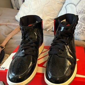 Nike shoes worn once